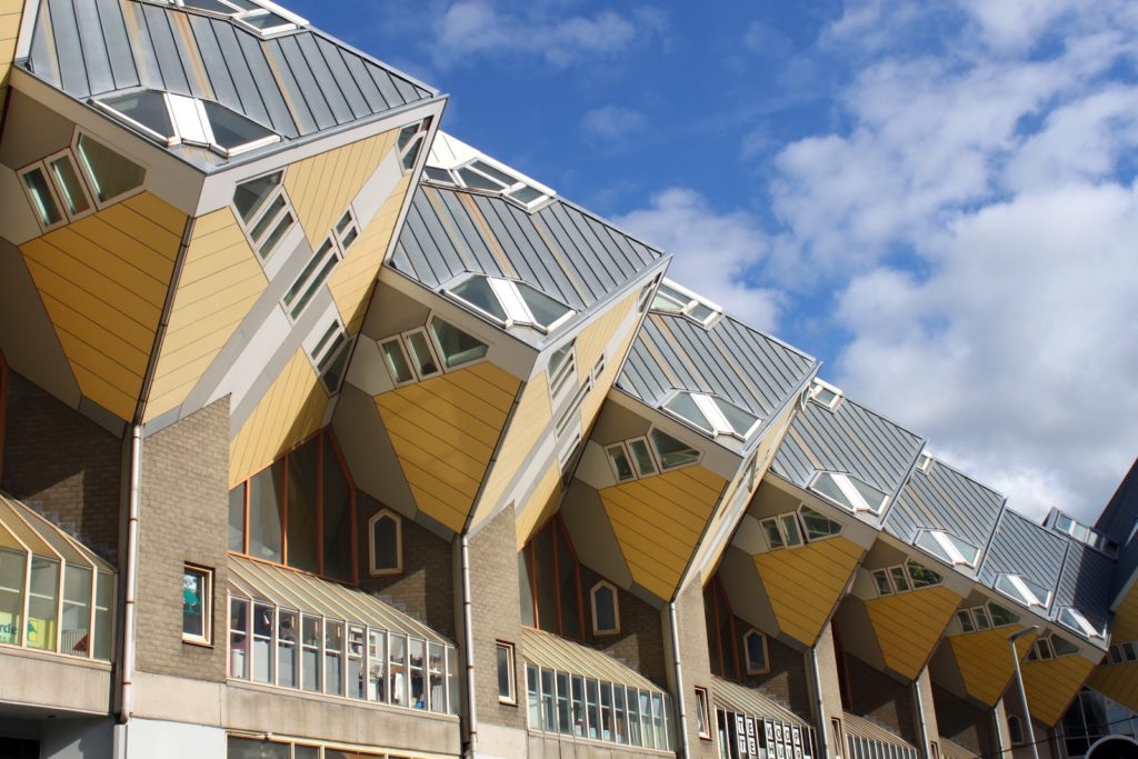 Küp Evler (Rotterdam, Hollanda), İlginç Yapılar